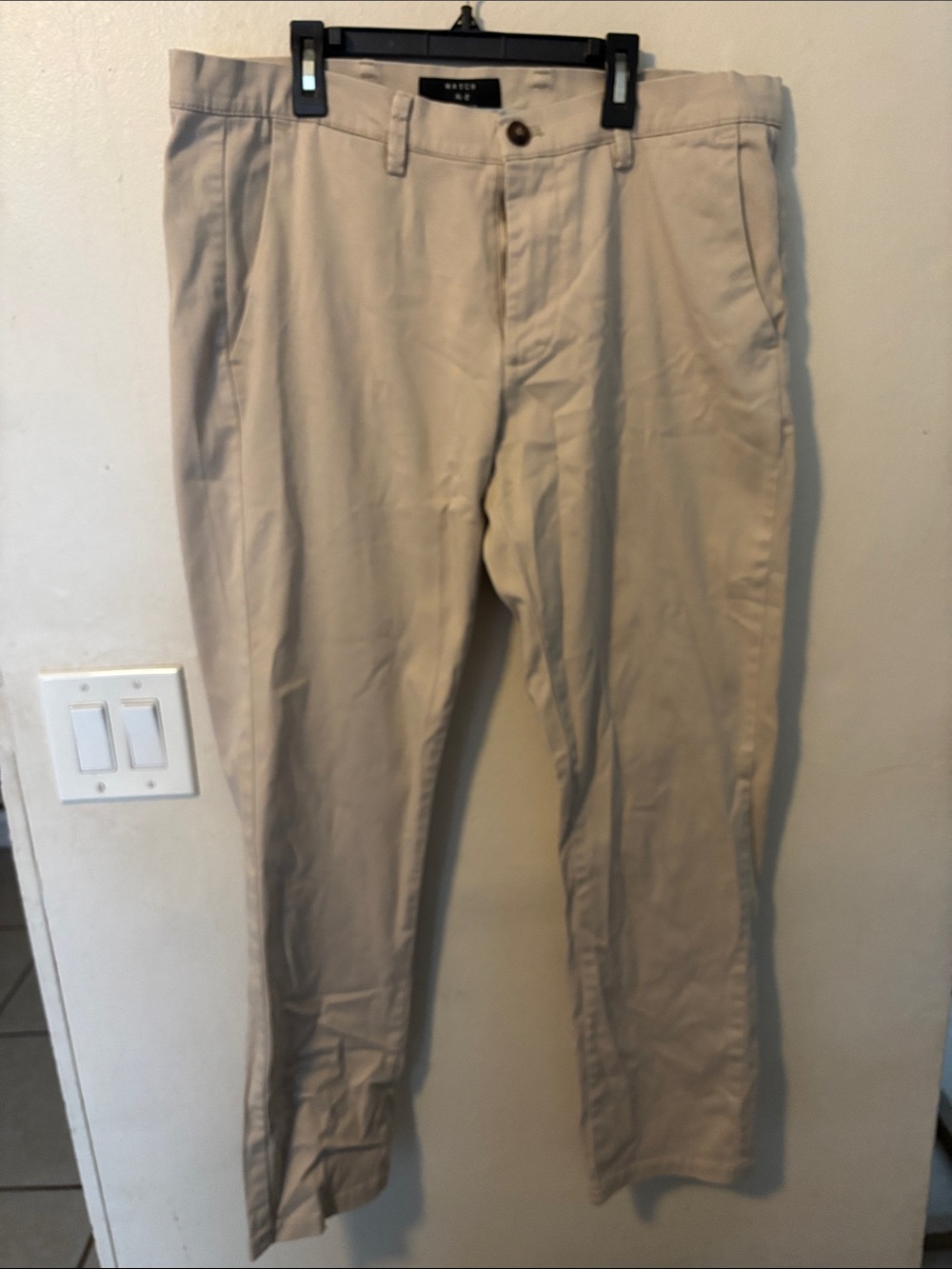 Hutton Slim Straight Khaki Chinos - Light Beige